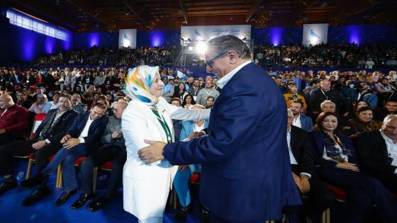 أخنوش يهنئ اعتماد الزاهيدي بحصولها على الدكتوراه: “إضافة نوعية لمسارها المهني والأكاديمي”