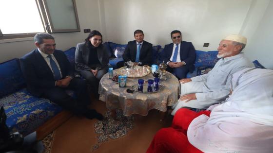 المنصوري بصحة جيدة مشات تفقد دواوير الزلزال