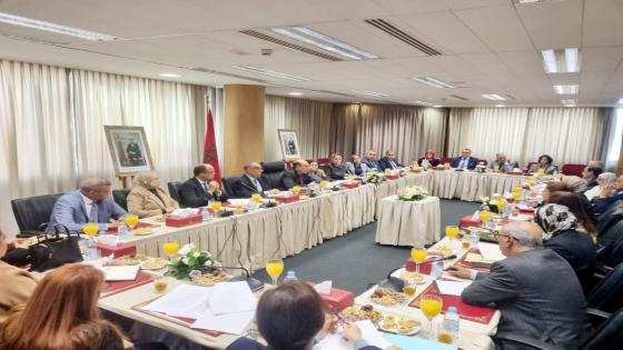 رئيس النيابة العامة يترأس لقاء تواصليا مع المسؤولين القضائيين لدى المحاكم التجارية