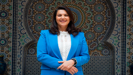 بالتفاصيل شكون هي المنصوري اول رئيسة حكومة مغربية