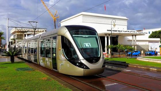 سلا..امراة ولدت في الترمواي