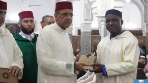 هبة من المملكة المغربية عبارة عن مجموعة كبيرة من نسخ المصحف الشريف